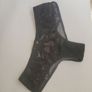 Victoria Secret NEW (M) Sexy Black Lace Panty